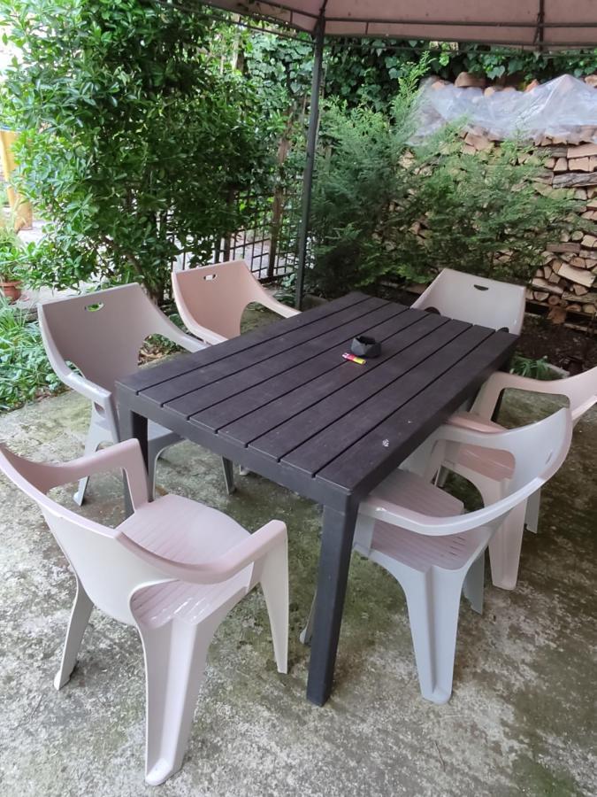 Етаж От Къща С Двор Appartement Burgas Stad Buitenkant foto