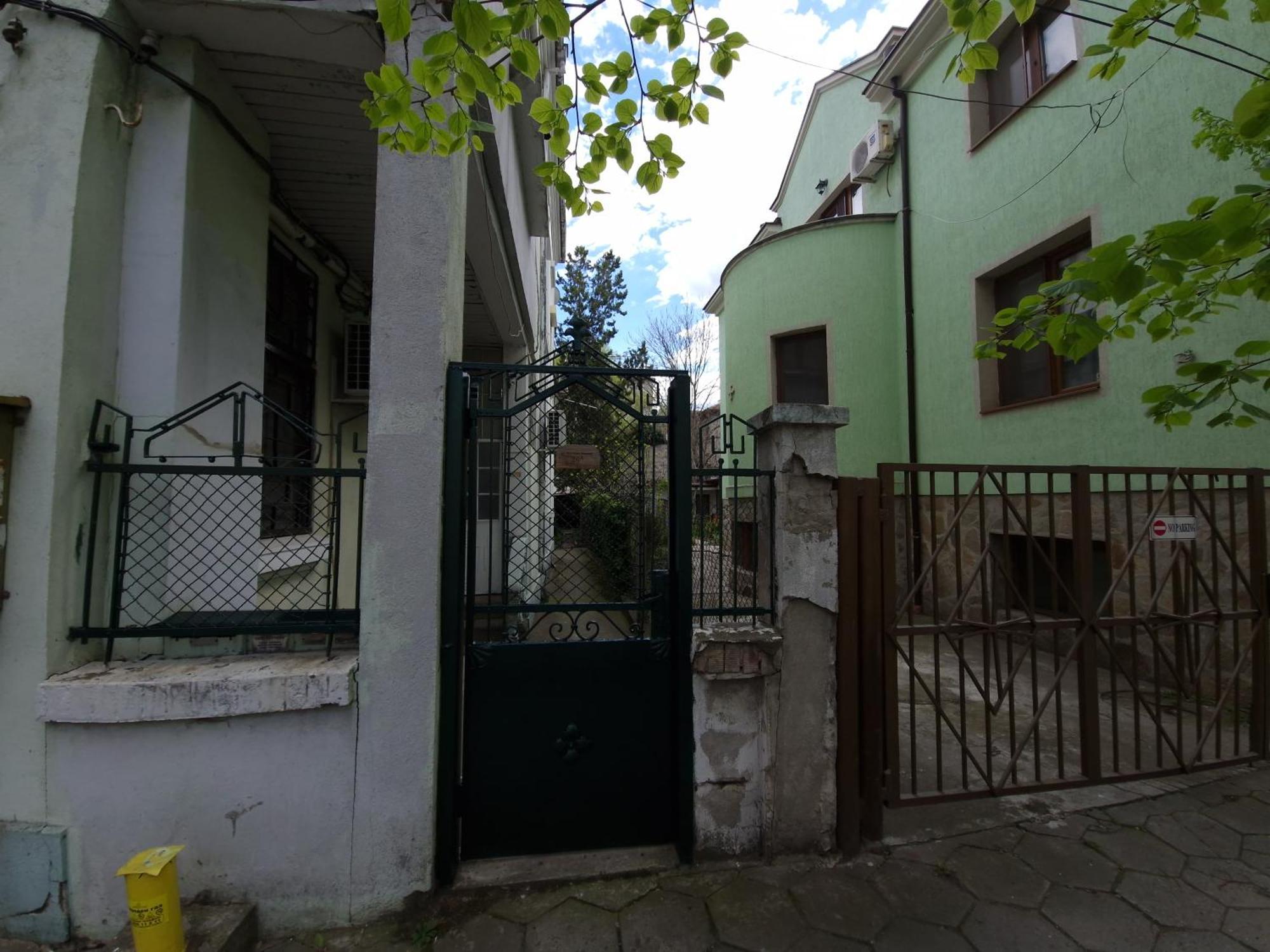 Етаж От Къща С Двор Appartement Burgas Stad Buitenkant foto